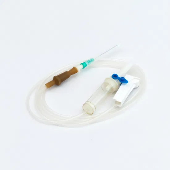 Set per infusioni per apparecchio monouso per microgoccia a goccia pediatrica IV con buretta per bambini 150 ml e 100 ml CE ISO OEM